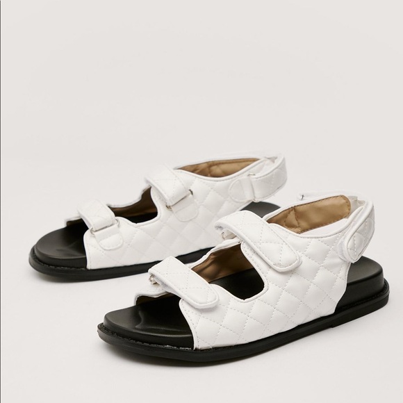 SOLD!! BRAND NEW FAUX LEATHER QUILTED SANDALS by NASTY GAL - Picture 1 of 3